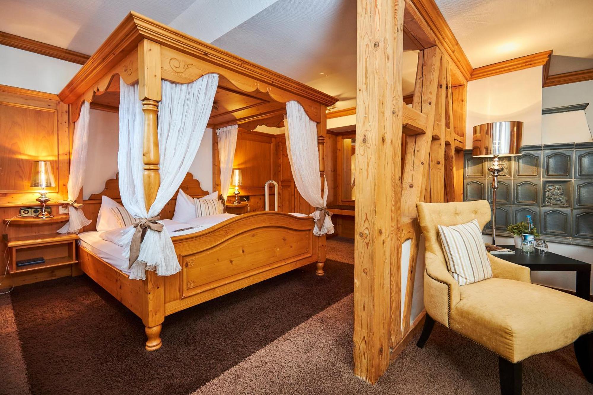 Flair Hotel Vier Jahreszeiten Бад-Урах Экстерьер фото